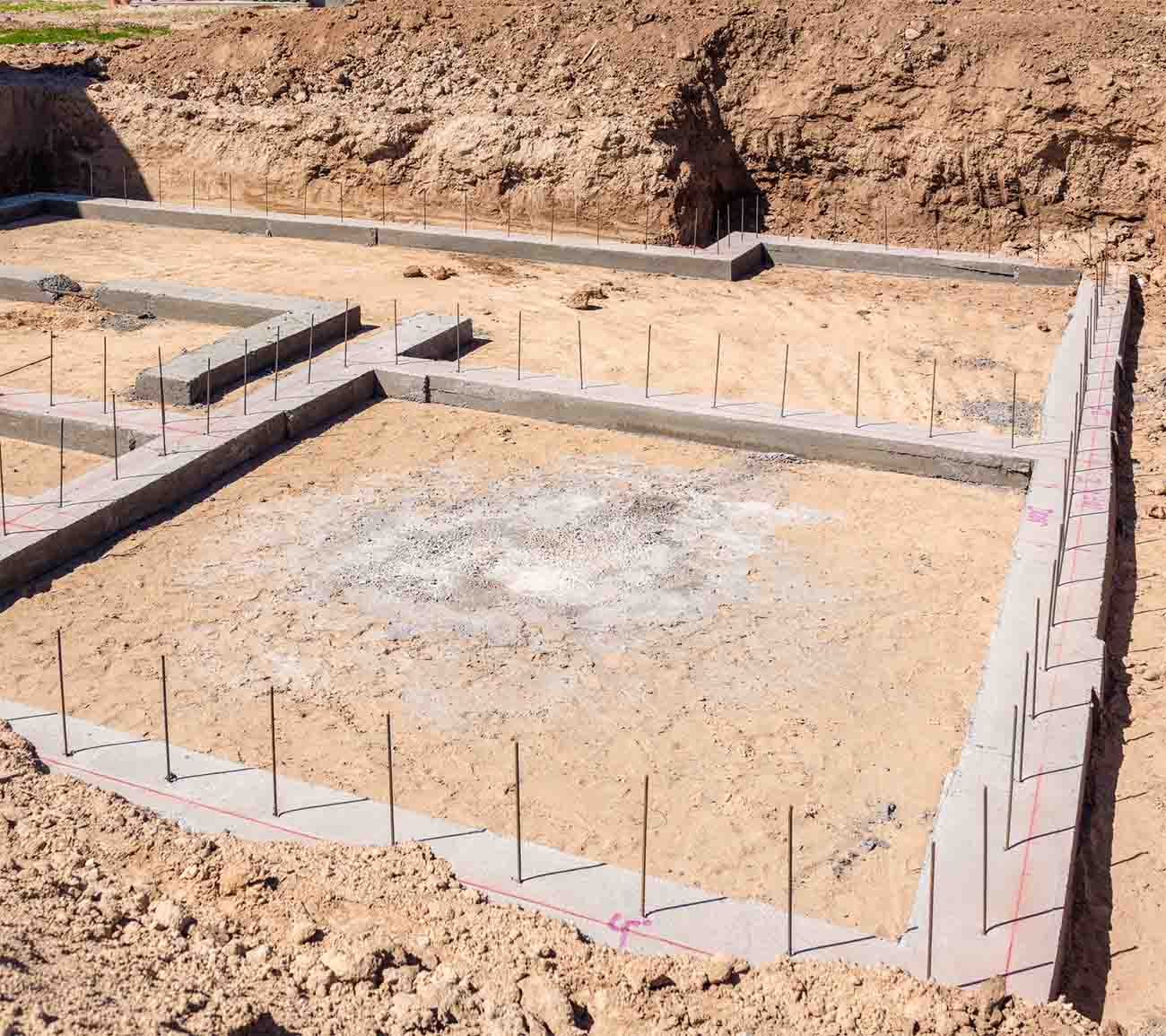 Fondation béton de chantier